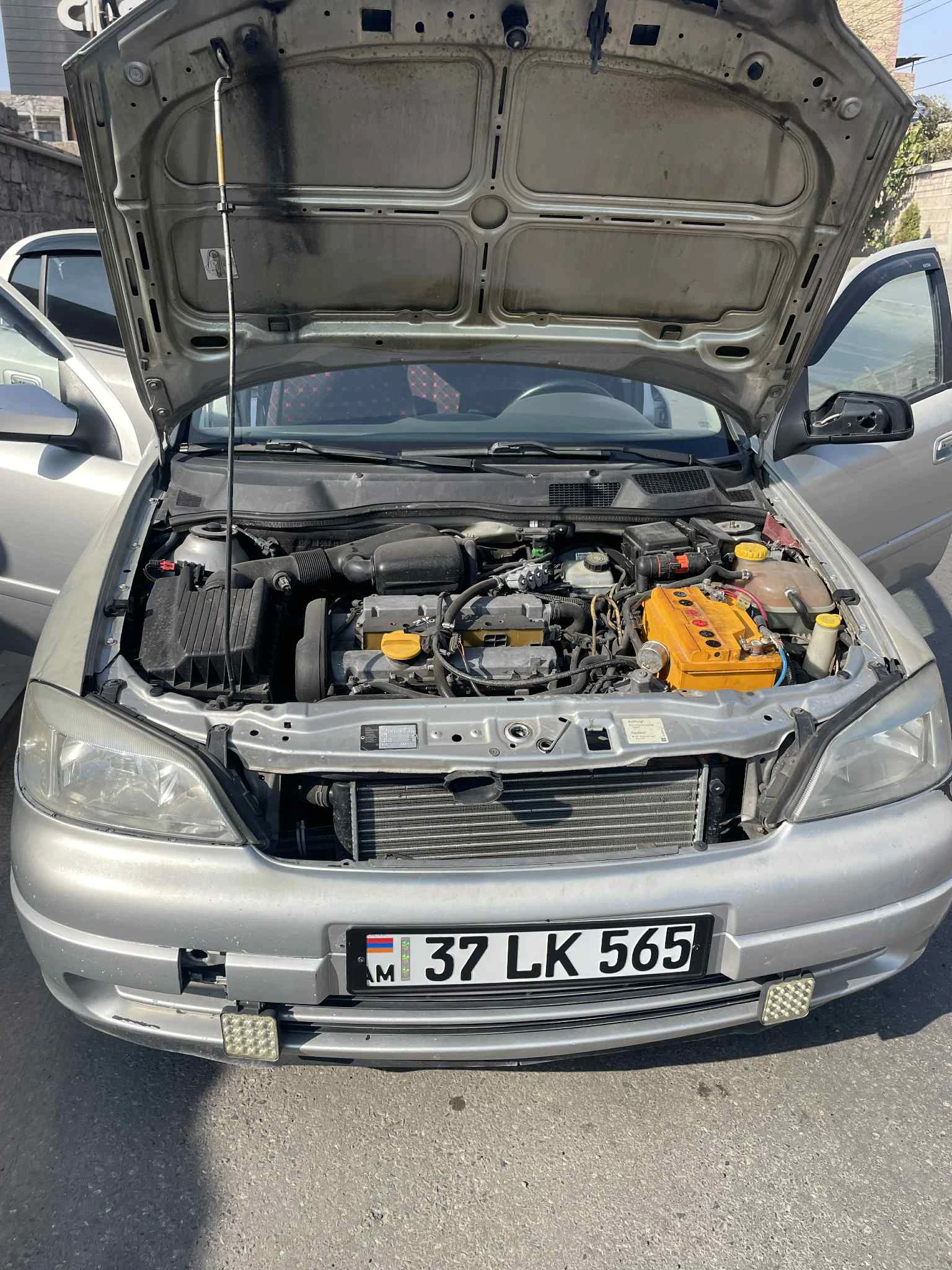 Վաճարվում է օպել աստրա ջի